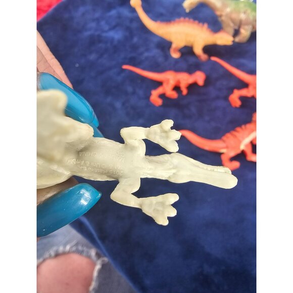 Jurassic World Blind Bag Dinosaur Lot Of 7 - Picture 3 of 13